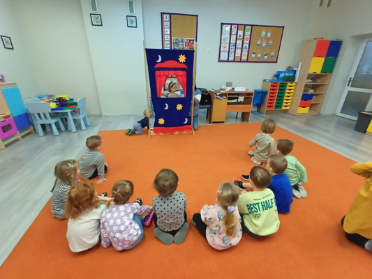 Is Nursery/Kindergarten Right for Your Child? How to Successfully Adapt Your Child to Nursery or Kindergarten?